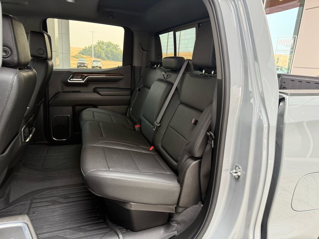 Used 2024 GMC Sierra 1500 Elevation w/ Elevation Premium Package AWD/4WD image 20
