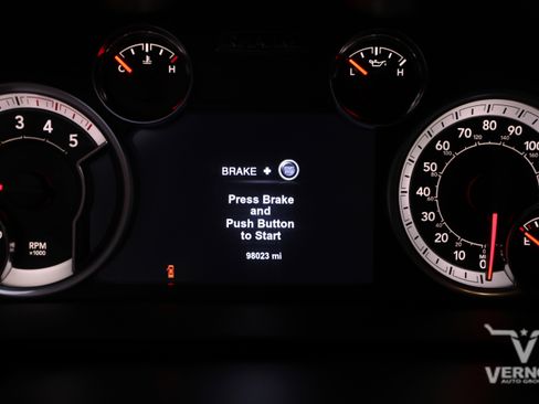 Used 2015 RAM 2500 Laramie w/ Protection Group image 9