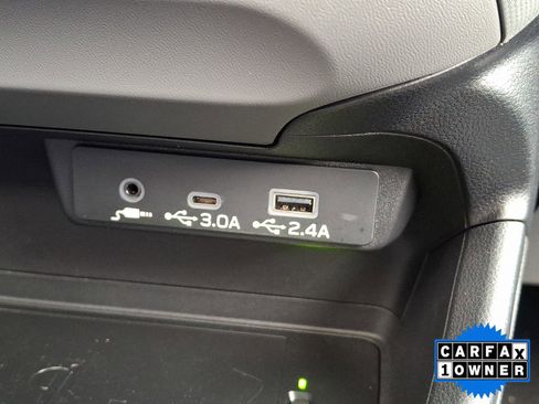 Certified 2025 Subaru Crosstrek 2.5i Limited image 36