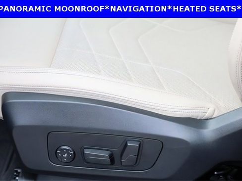 Used 2024 BMW X1 xDrive28i w/ Convenience Package image 9