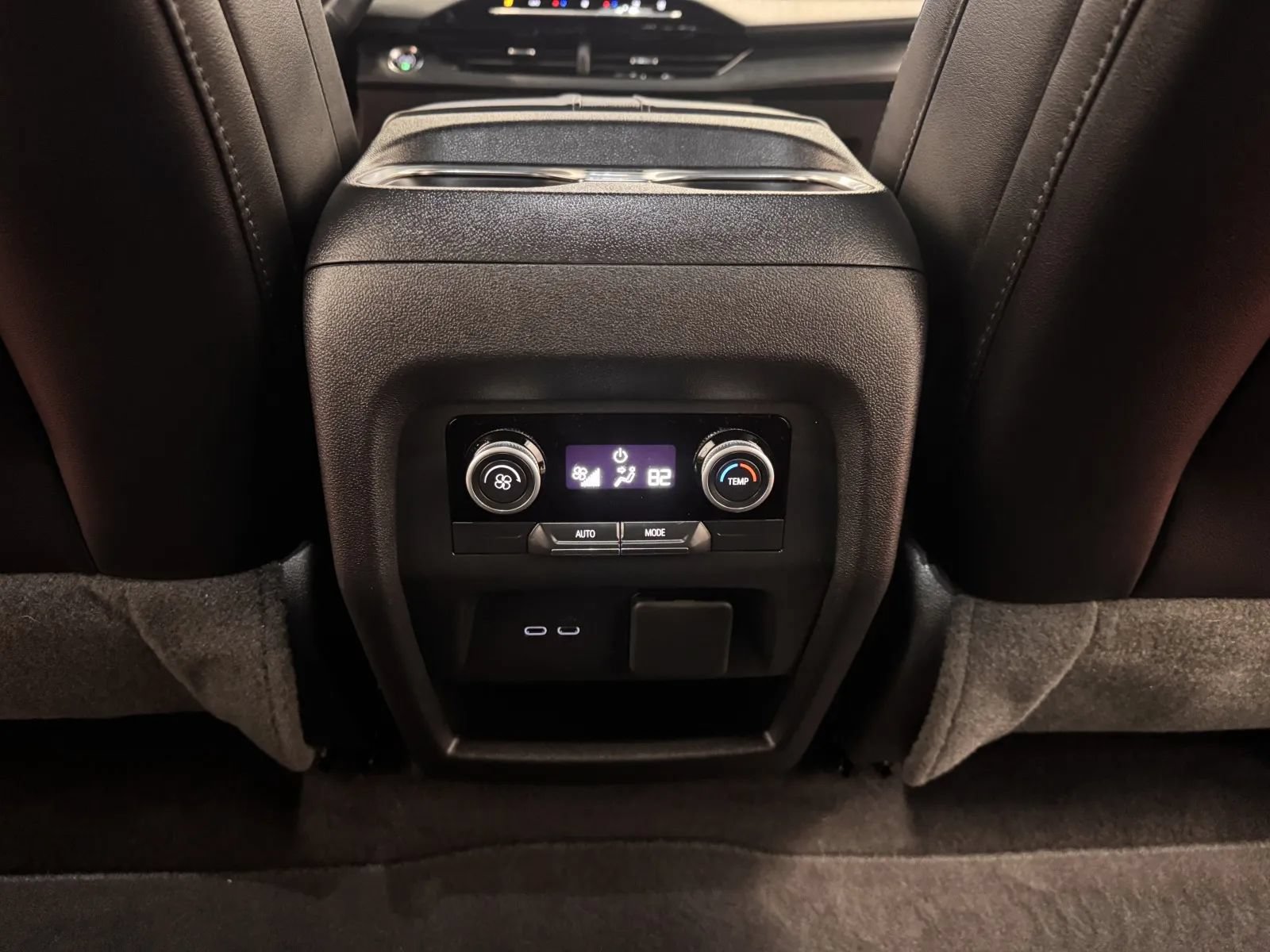 Used 2026 Buick Enclave Preferred w/ Power Package FWD image 29