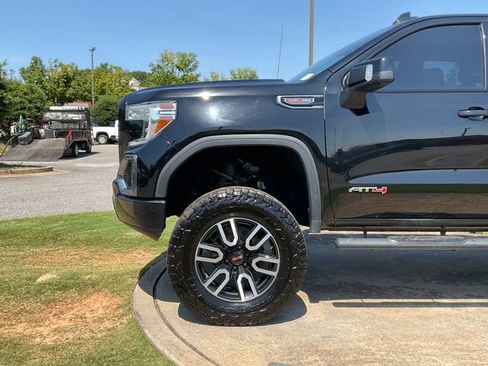 Used 2022 GMC Sierra 1500 AT4 AWD/4WD image 12