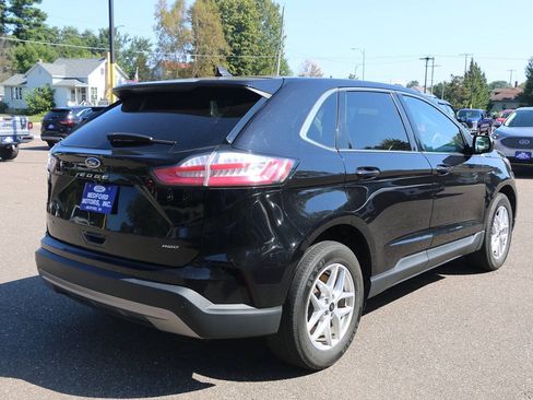 Used 2024 Ford Edge SEL AWD/4WD image 3