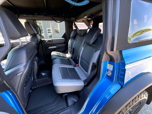Used 2023 Ford Bronco Black Diamond AWD/4WD image 15