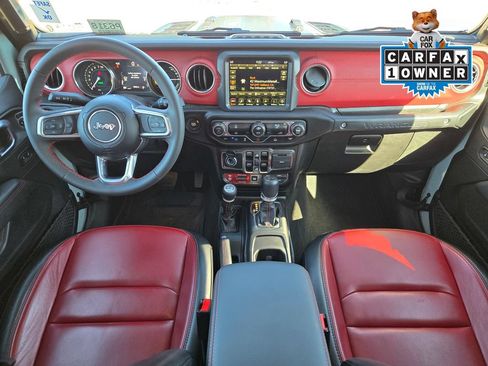 Used 2023 Jeep Wrangler Unlimited Rubicon 4xe AWD/4WD image 13