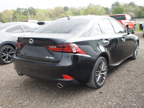 Used 2015 Lexus IS 250 w/ Navigation System Package image 4