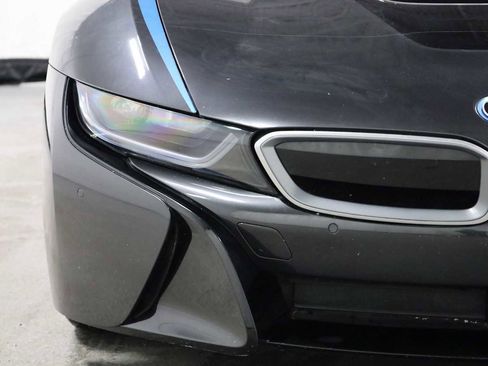 Used 2015 BMW i8 image 14