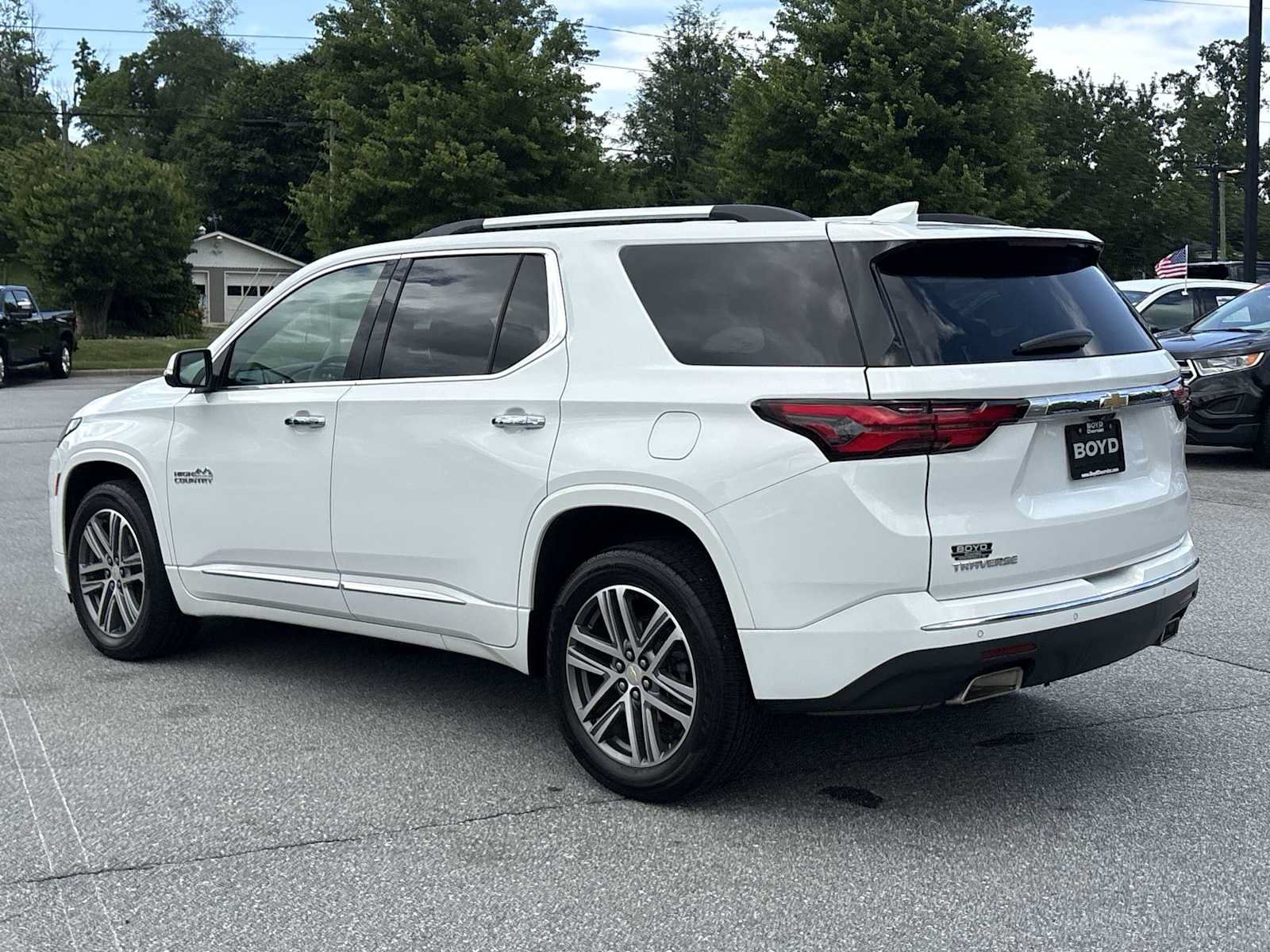 Used 2022 Chevrolet Traverse High Country FWD image 8