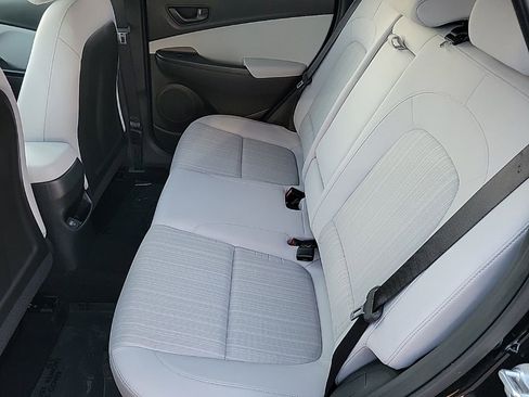 Used 2023 Hyundai Kona SEL image 13