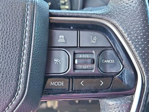 Used 2022 Toyota Tundra SR5 w/ TRD Off-Road Package image 24