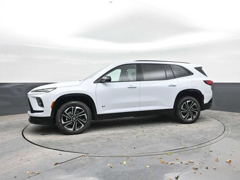 New 2026 Buick Enclave Sport Touring w/ Power Package image 4