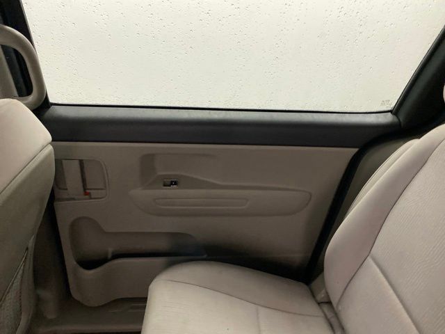 Used 2019 Kia Sedona LX FWD image 27