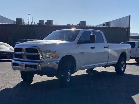 Used 2017 RAM 2500 Tradesman w/ Chrome Appearance Group image 8