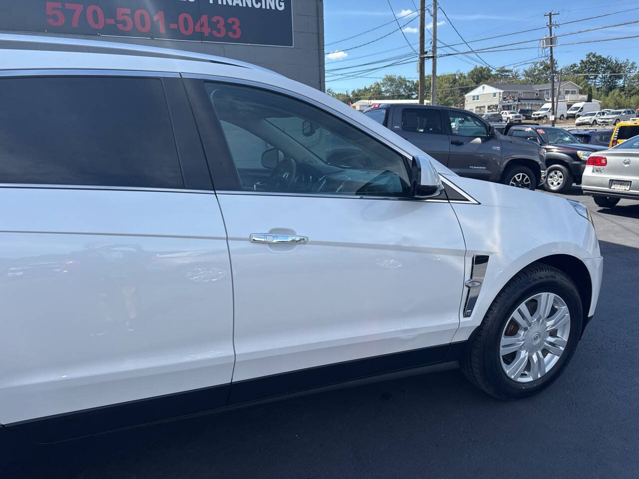 Used 2011 Cadillac SRX Luxury AWD/4WD image 10