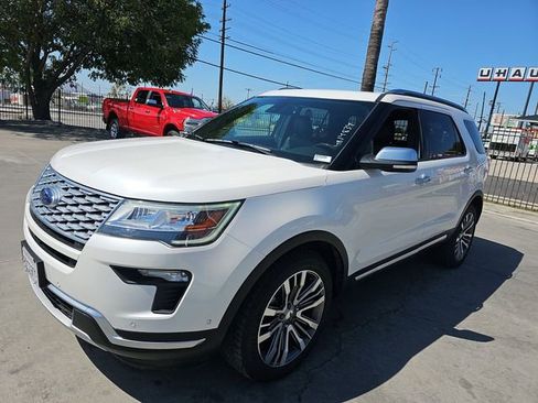 Used 2018 Ford Explorer Platinum AWD/4WD image 1