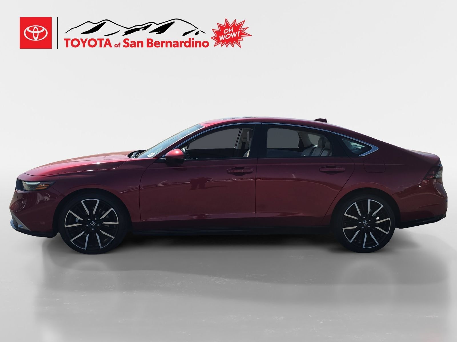 Used 2024 Honda Accord Touring image 2