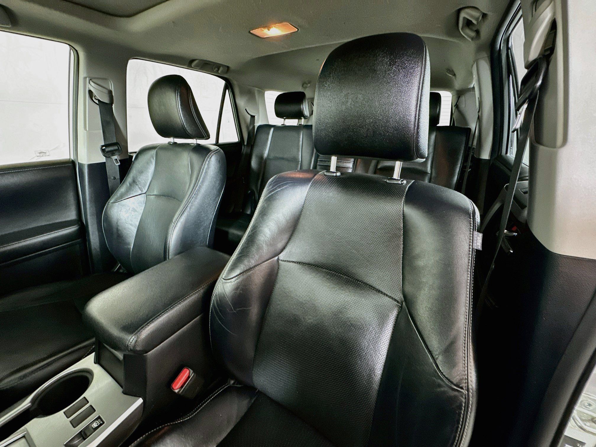 Used 2014 Toyota 4Runner Limited AWD/4WD image 19