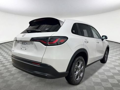 New 2027 Honda HR-V LX image 6