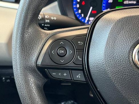 Certified 2022 Toyota Corolla LE FWD image 24