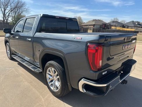 Used 2021 GMC Sierra 1500 SLT w/ SLT Convenience Package AWD/4WD image 3