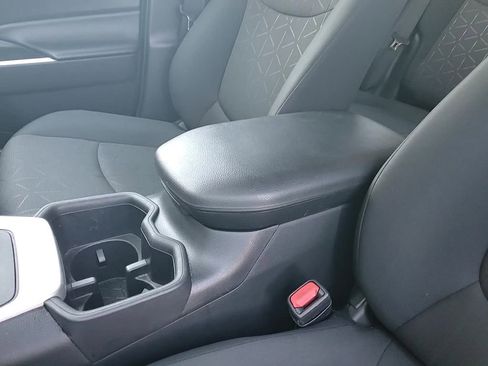 Used 2024 Toyota RAV4 XLE image 21