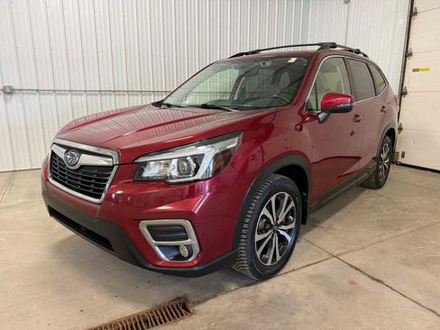 Used 2019 Subaru Forester Limited AWD/4WD image 1