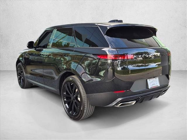 New 2026 Land Rover Range Rover Sport SE AWD/4WD image 8