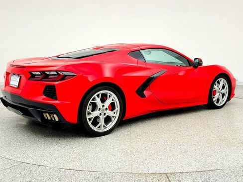 Used 2022 Chevrolet Corvette Stingray Preferred Cpe w/ Battery Protection Package RWD image 5
