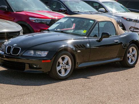 Used 2000 BMW Z3 2.5i RWD image 9