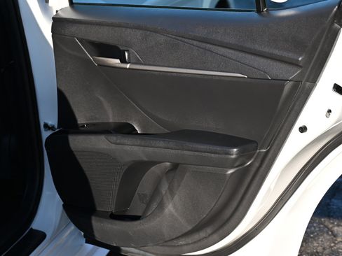 Used 2025 Toyota Camry SE AWD (Natl) image 36