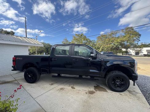 Used 2024 Ford F250 XL w/ STX Appearance Package image 5