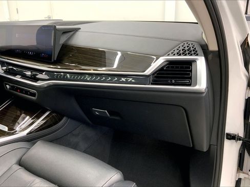 Certified 2024 BMW X7 xDrive40i w/ Executive Package AWD/4WD image 20