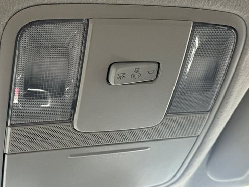 Used 2023 Kia Forte LXS w/ LXS Technology Package image 22