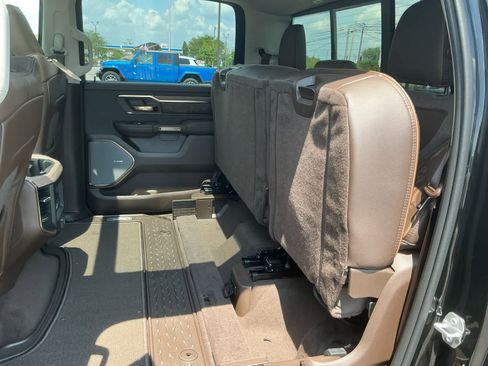 New 2026 RAM 1500 Limited image 32