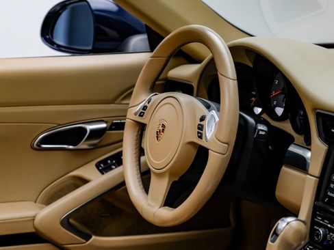 Used 2015 Porsche 911 Carrera S image 54