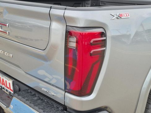New 2026 GMC Sierra 2500 SLT w/ Texas SLT Premium Package AWD/4WD image 6