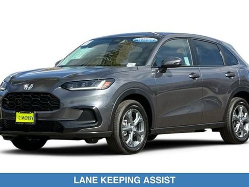 Used 2026 Honda HR-V LX image 2