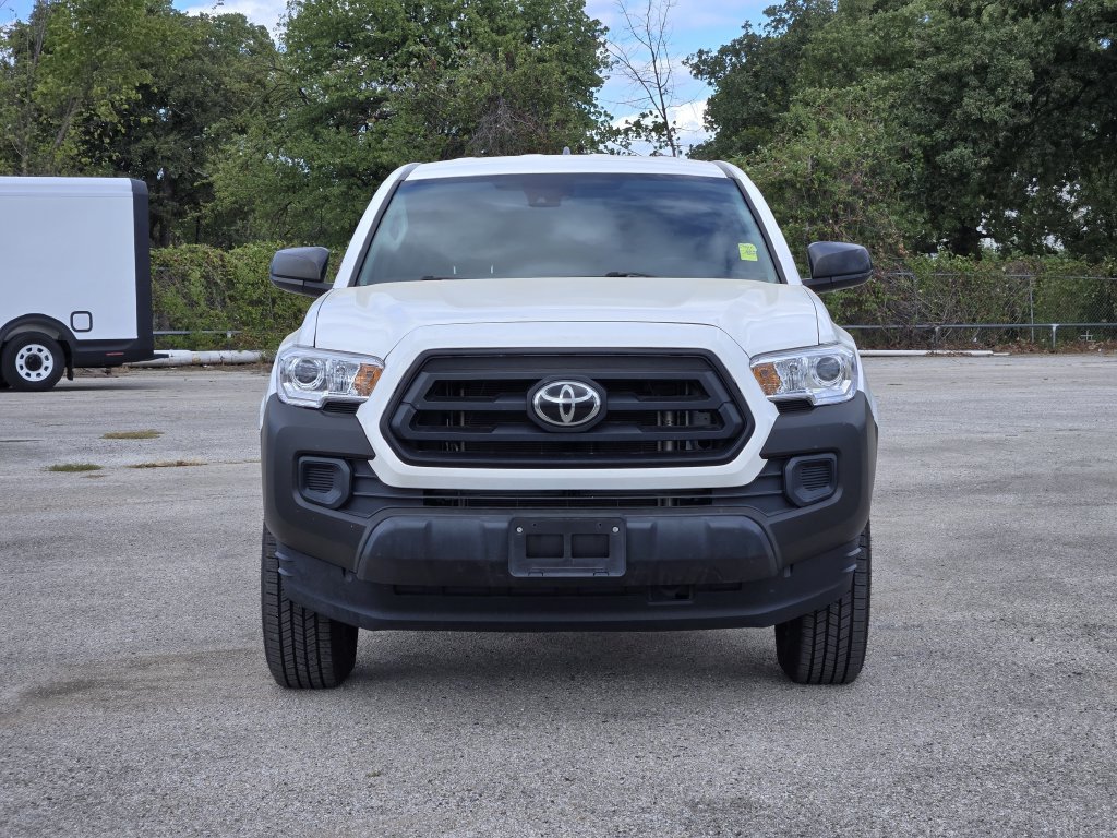 Used 2022 Toyota Tacoma SR RWD image 2