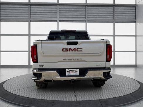 Used 2020 GMC Sierra 1500 SLT w/ SLT Premium Plus Package AWD/4WD image 5