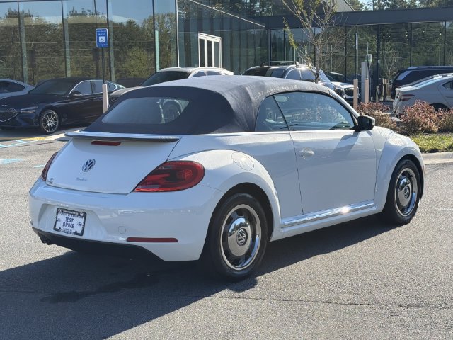 Used 2016 Volkswagen Beetle 1.8T Denim FWD image 8