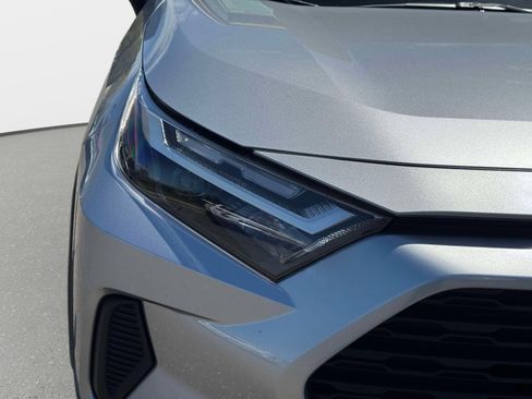 Certified 2023 Toyota RAV4 LE AWD/4WD image 7