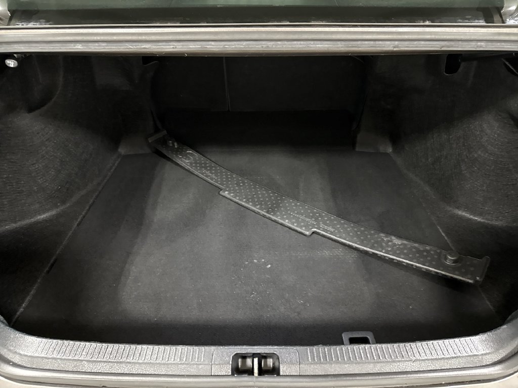 Used 2023 Toyota Camry SE FWD image 23