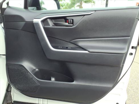 Certified 2025 Toyota RAV4 LE image 24