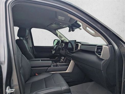 Used 2024 Toyota Tundra Limited AWD/4WD image 15