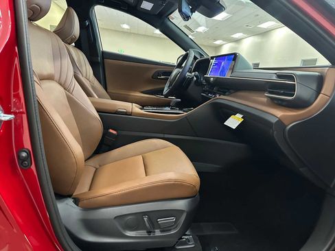 New 2026 Toyota Crown Signia AWD/4WD image 28
