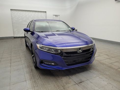 Used 2018 Honda Accord Sport image 14