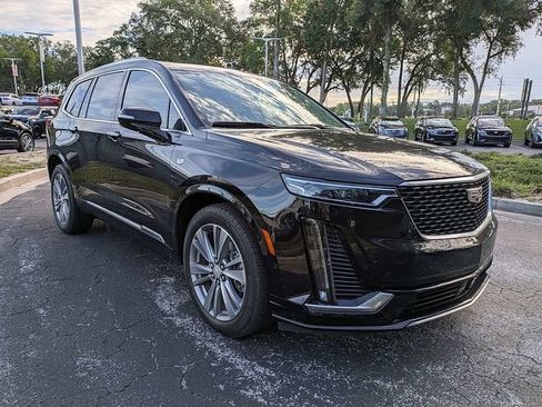 Used 2024 Cadillac XT6 Premium Luxury w/ Platinum Package FWD image 5