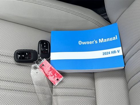 Certified 2024 Honda HR-V EX-L image 30