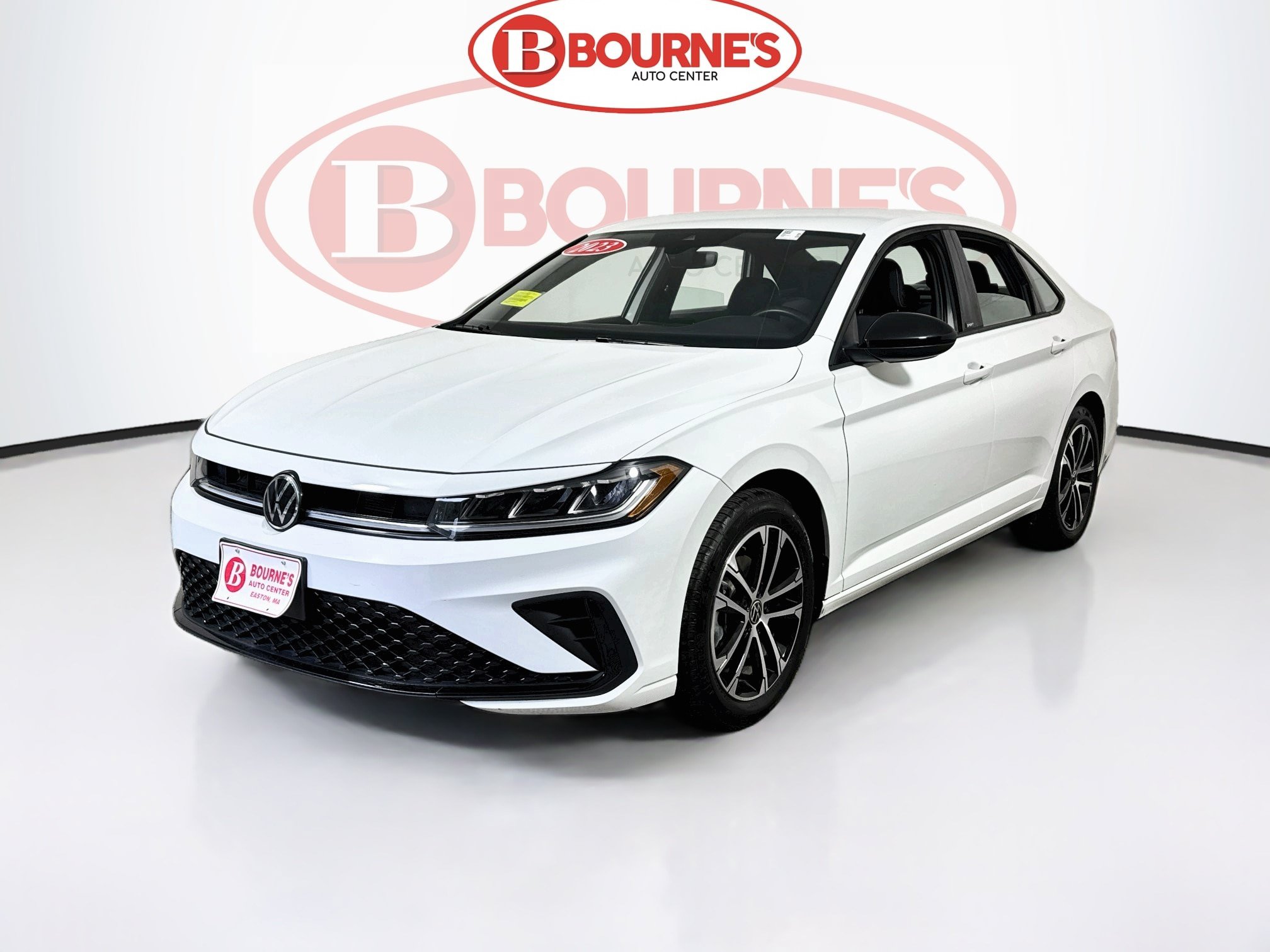 Used 2025 Volkswagen Jetta Sport FWD image 6