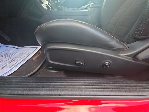 Used 2020 Dodge Challenger GT image 12